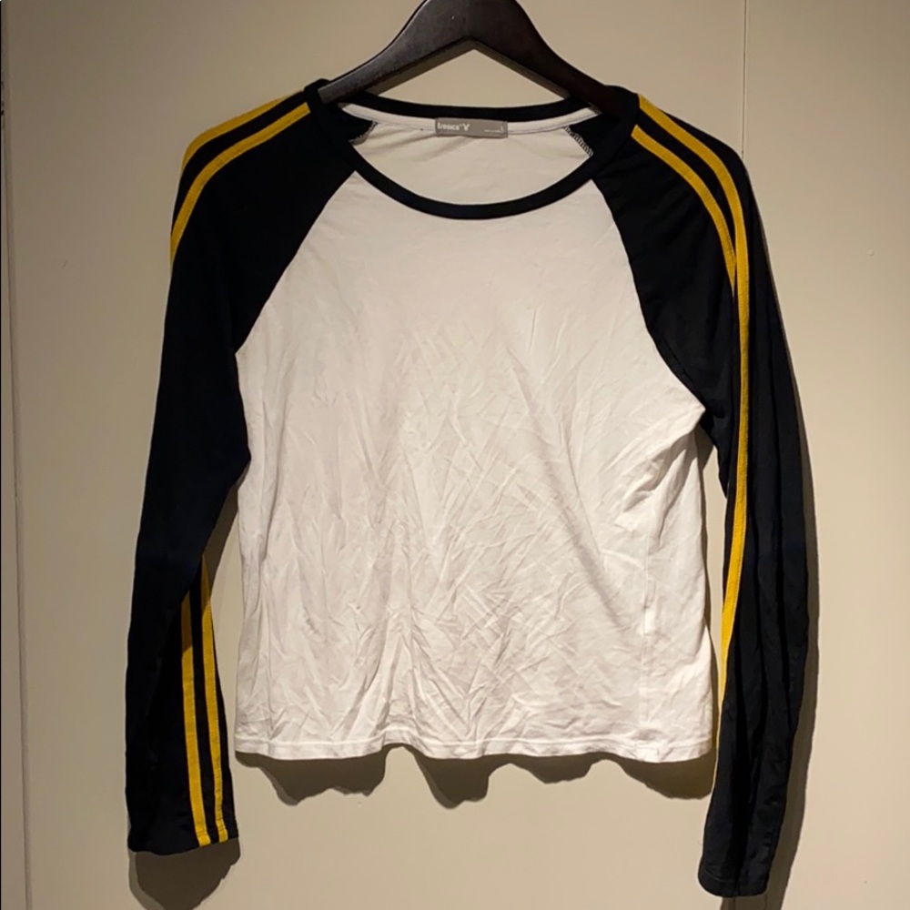 Long sleeve tee